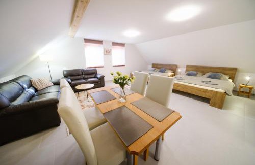 Znojmo Apartment | Apartmán 2 Fklidu