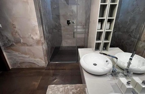 Banska Bystrica Apartment | Apartmán Cartel
