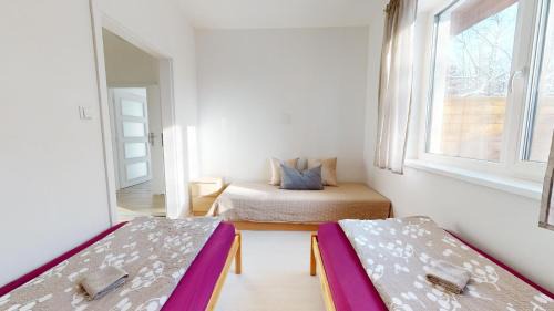 Milovice Apartment | Apartmán Dubová