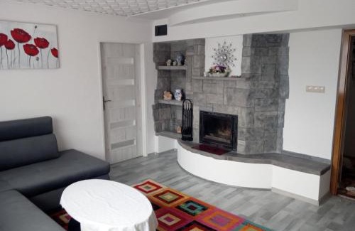Tatranska Strba Apartment | Apartmán Lesná
