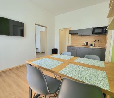 Zelezna Ruda Hotel | Apartmány hotelu Ostrý