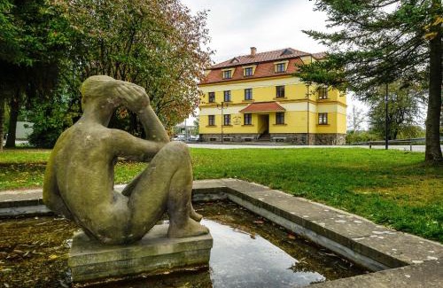 Trebon Apartment | Apartmány Na Seníku