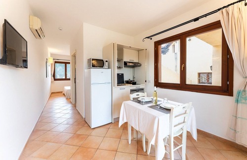 Vignola Mare House | Apartment in Vignola Mare near sandy beach