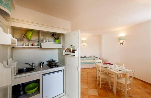 Vignola Mare House | Apartment in Vignola Mare near sandy beach
