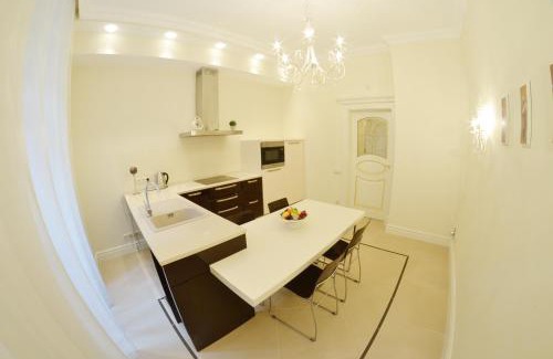 Karlovy Vary Apartment | Apartma Premium