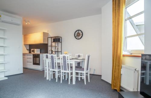 Besenova Apartment | Apartman Amore