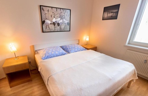 Velky Slavkov Hotel | Apartman Hugo