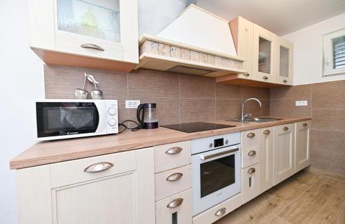 Ljubac Apartment | Apartman Kate