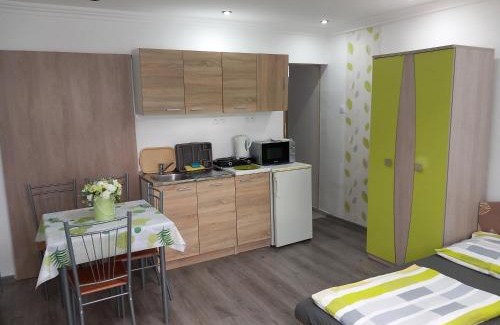 Velky Meder Apartment | Apartman Lotus -obnovená