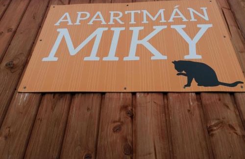 Drnholec Apartment | Apartman Miky