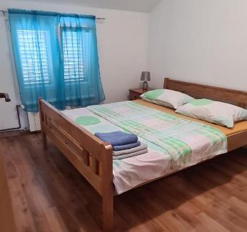 Sveti Filip i Jakov Apartment | Apartman Tina