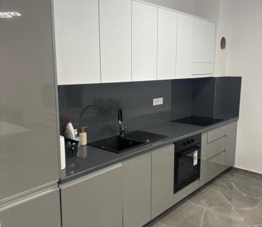 Skatari Apartment | Apartman TINI 4