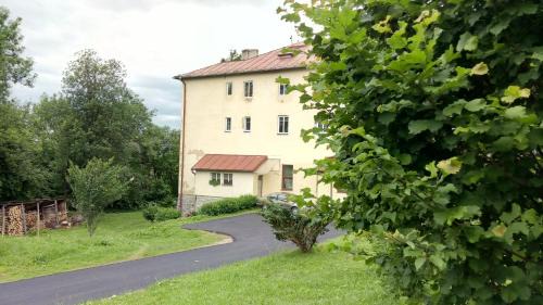 Tatranska Lomnica Apartment | Apartman Tri Duby Tatranská Lomnica