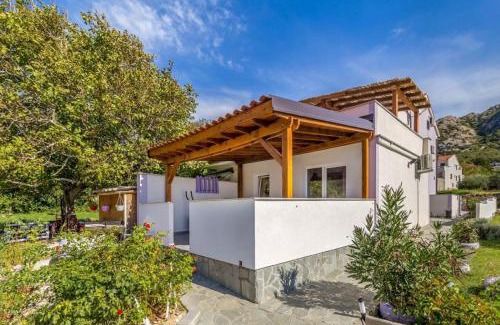 Draga Bascanska House | Apartman u kući s bazenom - hacienda