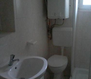 Ustrine Apartment | Apartman Ustrine