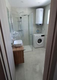 Zubovici Apartment | Apartmani Lucija 2