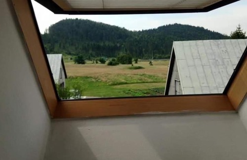 Vrata Apartment | Apartmani Lucija