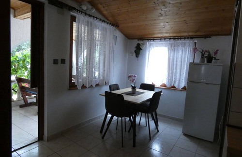 Cesarica House | Apartmani Marija - Ap4 - House on the Beach - 50 sqm