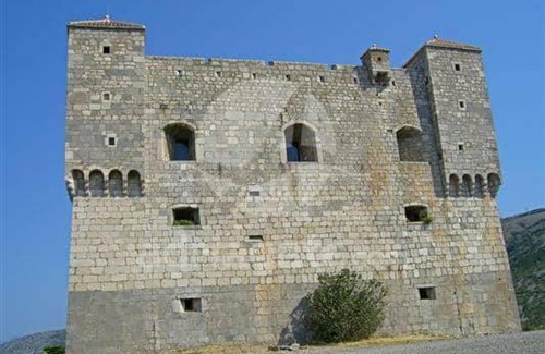 Senj Apartment | Apartmani Pod Nehajem