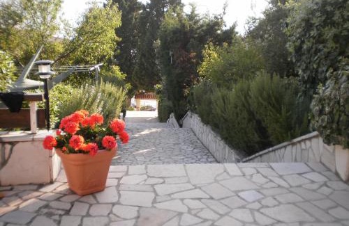 Martinscica Apartment | APARTMANI SENKA - VILLA OLIVER