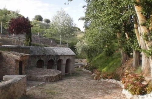 Villarrubia de Santiago Apartment | Apartment for 6 people, in three bedrooms, one hour from Madrid.