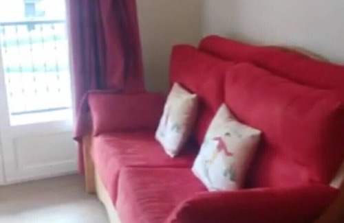 Saint-Gervais-les-Bains Apartment | Apartment St Gervais, 3 rooms with view and swimming pool