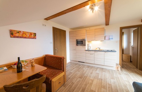 Berg/Monte Apartment | Apartments Harmony East view