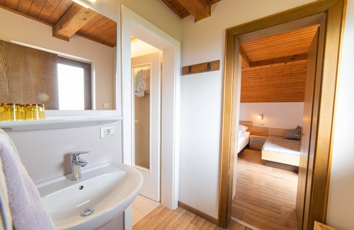 Berg/Monte Apartment | Apartments Harmony East view