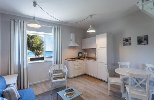 Santa Caterina Dello Ionio Marina House | Apartment in Calabria with Private Beach