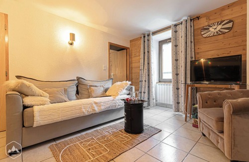 Val Cenis Apartment | apartment in the heart of the village back to the ski slopes