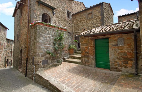 Montecatini Val di Cecina Apartment | Apartment Taverna by Interhome