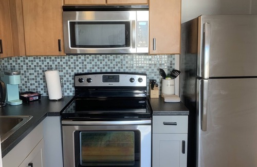 North Beach Apartment | Apartment 1 block from the beach