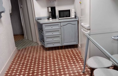 Camino de Ronda Apartment | Apartment 10 minutes walk from downtown: enjoy the city at your own pace.