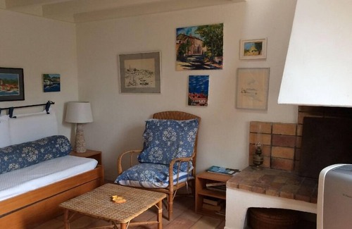 Porquerolles Apartment | Apartment 100m from Porquerolles square. Quiet, close to shops