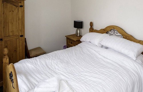 Langley Moor Apartment | Apartment 105B Close to Durham 2 Bedrooms.