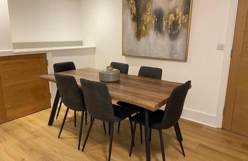 York House | Apartment 2 2 bedrooms, sleeps x 6