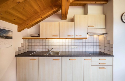 Valdaora di Sopra Apartment | Apartment '3' with Mountain View, Shared Garden and Wi-Fi