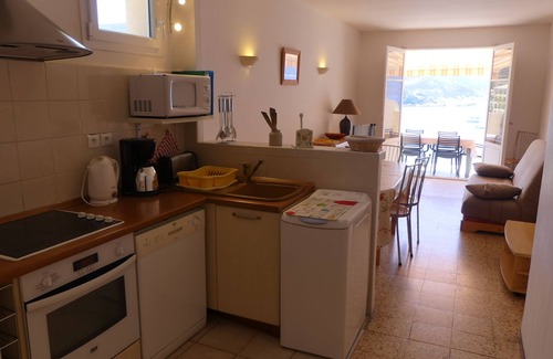 Tiuccia Apartment | APARTMENT (3Pieces) IMPREGNABLE VIEW "FEET IN THE WATER N ° 5 (cap 4 to 6 pers)