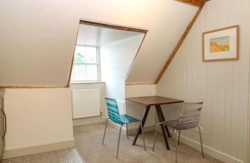 Harleston Apartment | Apartment 4 Chameleon House