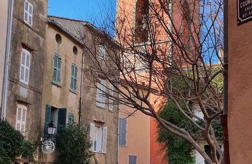 Old Town Apartment | Apartment 4 people Place l'Ormeau