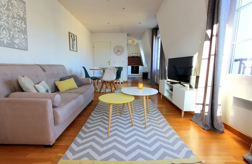 Serris Apartment | Apartment 4pax Val d'Europe, 10mn Disneyland (ELBA 3)