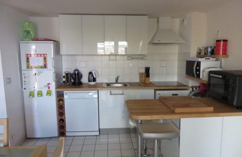 Collioure Apartment | Apartment 5 people, feet in the water, sea view, Collioure