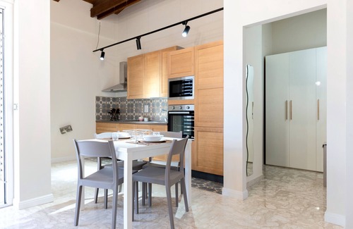 Marina di Pulsano Apartment | Apartment 'A Casa Di Palma - 2' with Wi-Fi and Air Conditioning