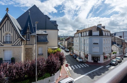Deauville City Centre Apartment | Apartment Ascot by Interhome