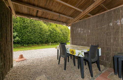 Donoratico Apartment | Apartment 'Agnese 2 Trilocale Con Giardino' with Private Terrace, Shared Garden and Wi-Fi