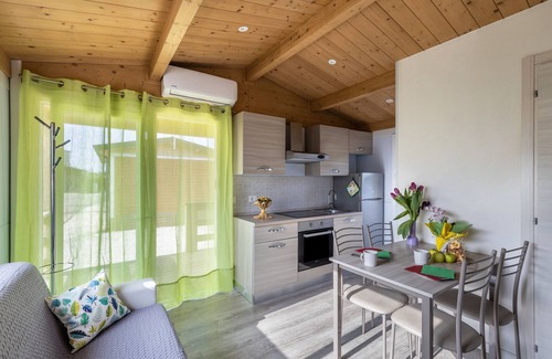 Desenzano del Garda Apartment | Apartment "Agricamping Mabellini Orlando" with Shared Pool & Wi-Fi