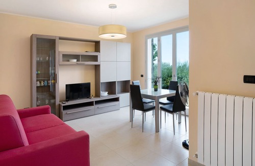 Vallebona Apartment | Apartment 'A3' with Sea View, Private Terrace and Wi-Fi