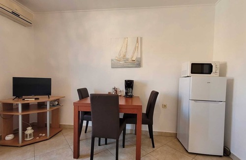 Municipality of Omisalj Apartment | Apartment Adriana 2 for 3 people