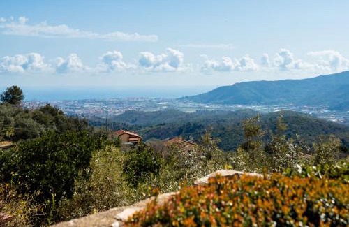 Bezzo Apartment | Apartment Al Forte by Interhome