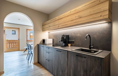 Racines Apartment | Apartment 'Alpenspitz Mareiterstein' with Mountain View, Shared Garden & Wi-Fi